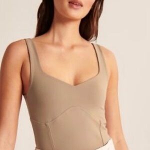 NWOT Abercrombie top
